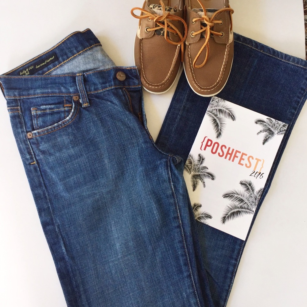 Citizens of Humanity Low-Rise Boot Cut Jean SZ 26
